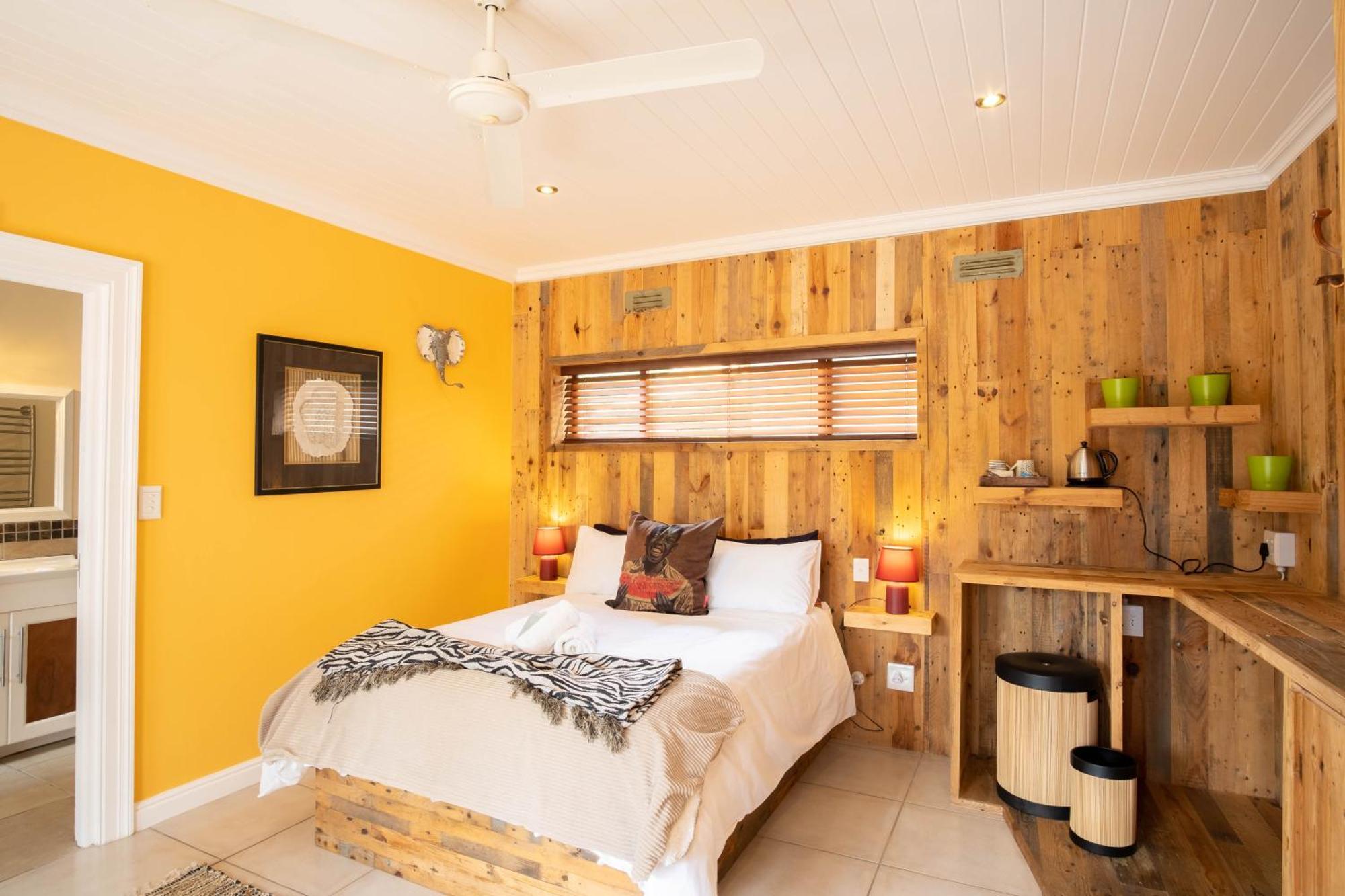 Bwhale Guest House B&B Knysna Rum bild
